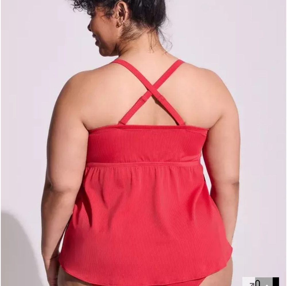 Torrid Vibrant Red Wireless Ribbed Strapless Swimtop - Picture 2 of 11